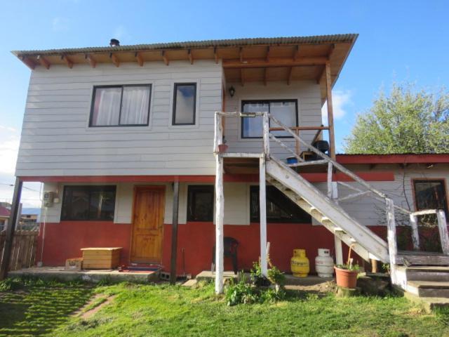 Hostal Y Cabanas Peumayen Puerto Guadal Eksteriør billede