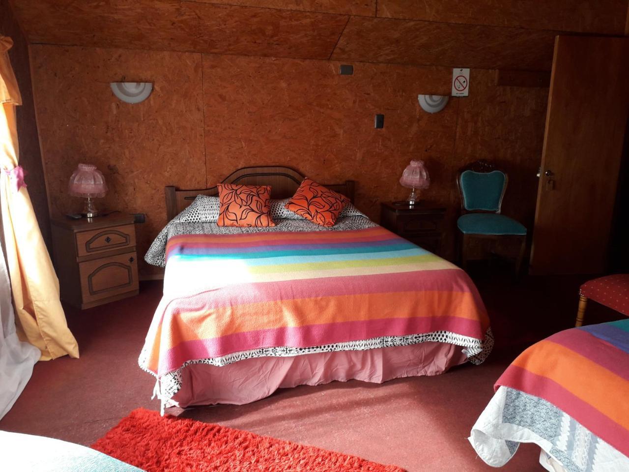Hostal Y Cabanas Peumayen Puerto Guadal Eksteriør billede