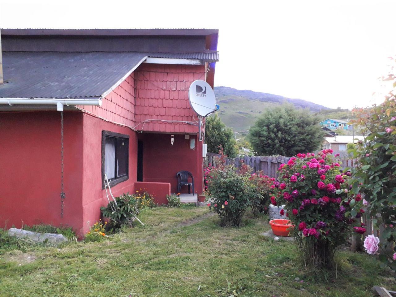 Hostal Y Cabanas Peumayen Puerto Guadal Eksteriør billede